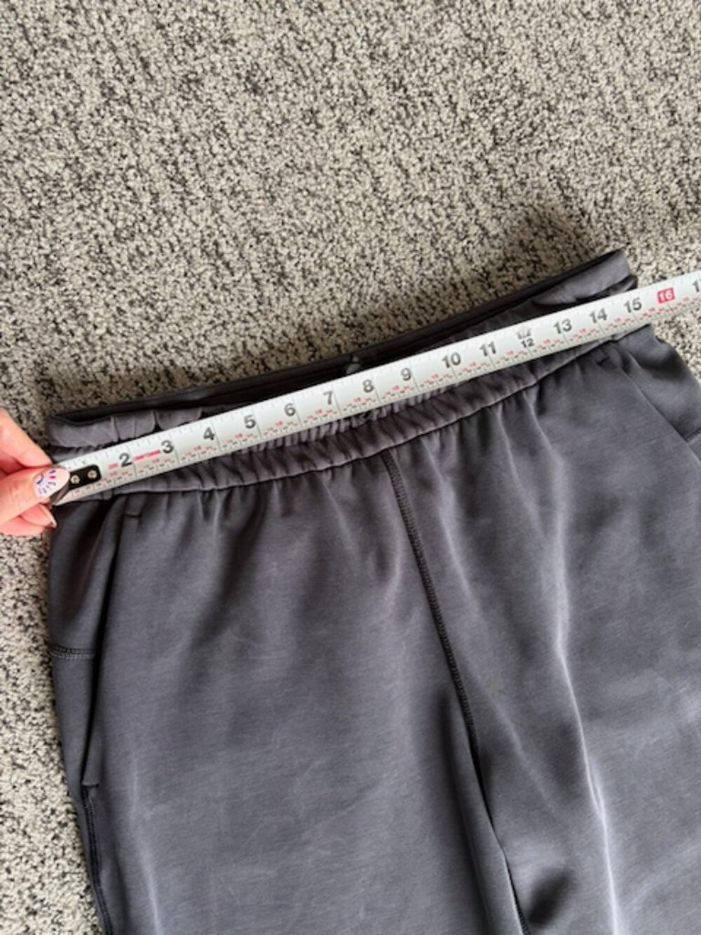 Lululemon Softstream High Rise Pant. - Picture 4 of 7